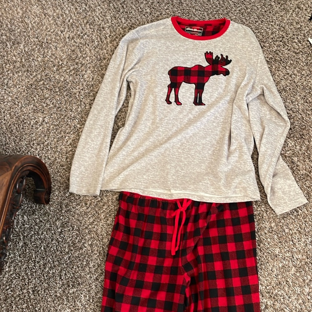 Men’s Eddie Bauer L Christmas Pajamas